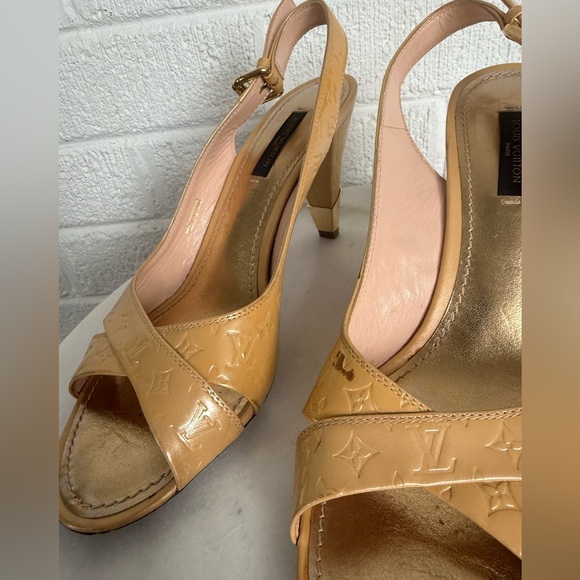 Louis Vuitton Tan Slingback Heels - Picture 7 of 16